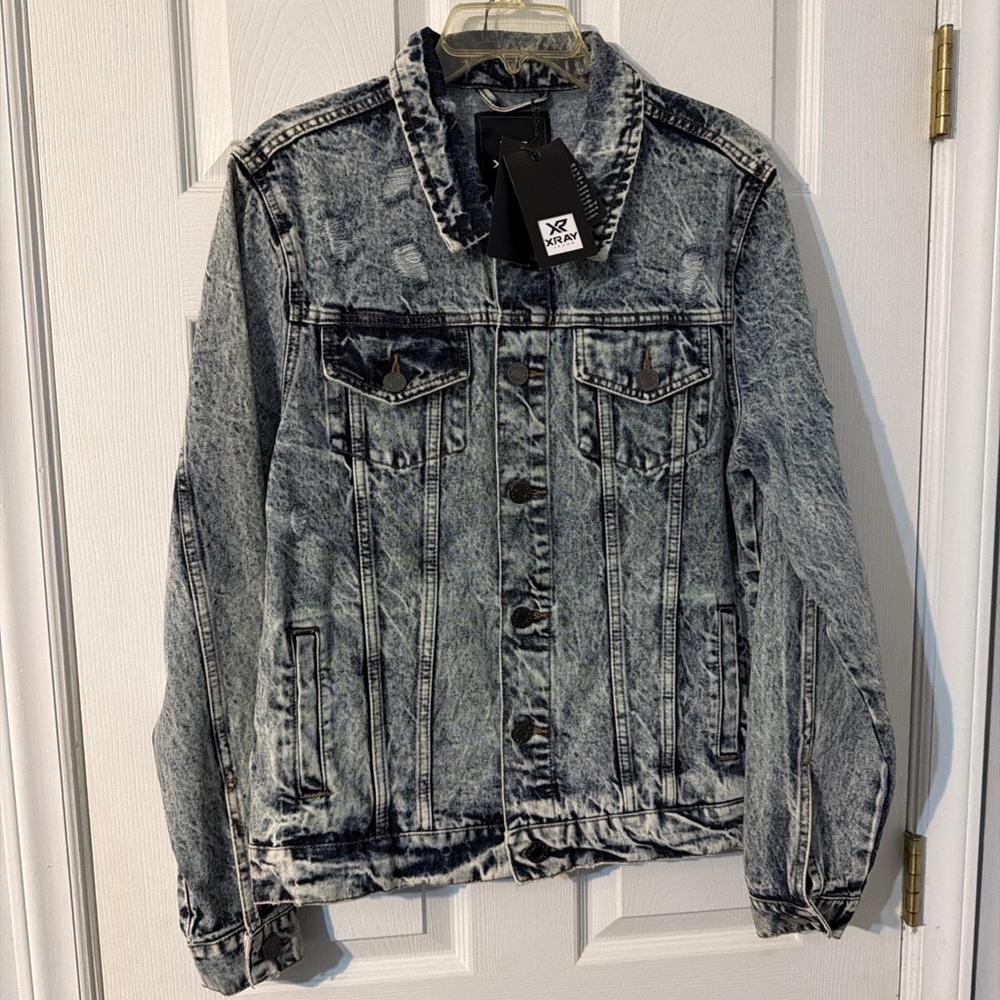 NWT XRAY Jeans Men size Large Washed Casual Trucker Denim Jacket Medium Wash